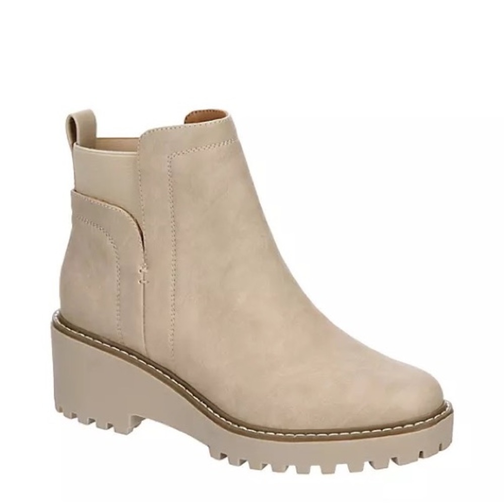 Rielle Wedge Boot - Natural